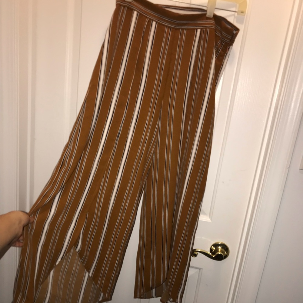 Flowy pants!